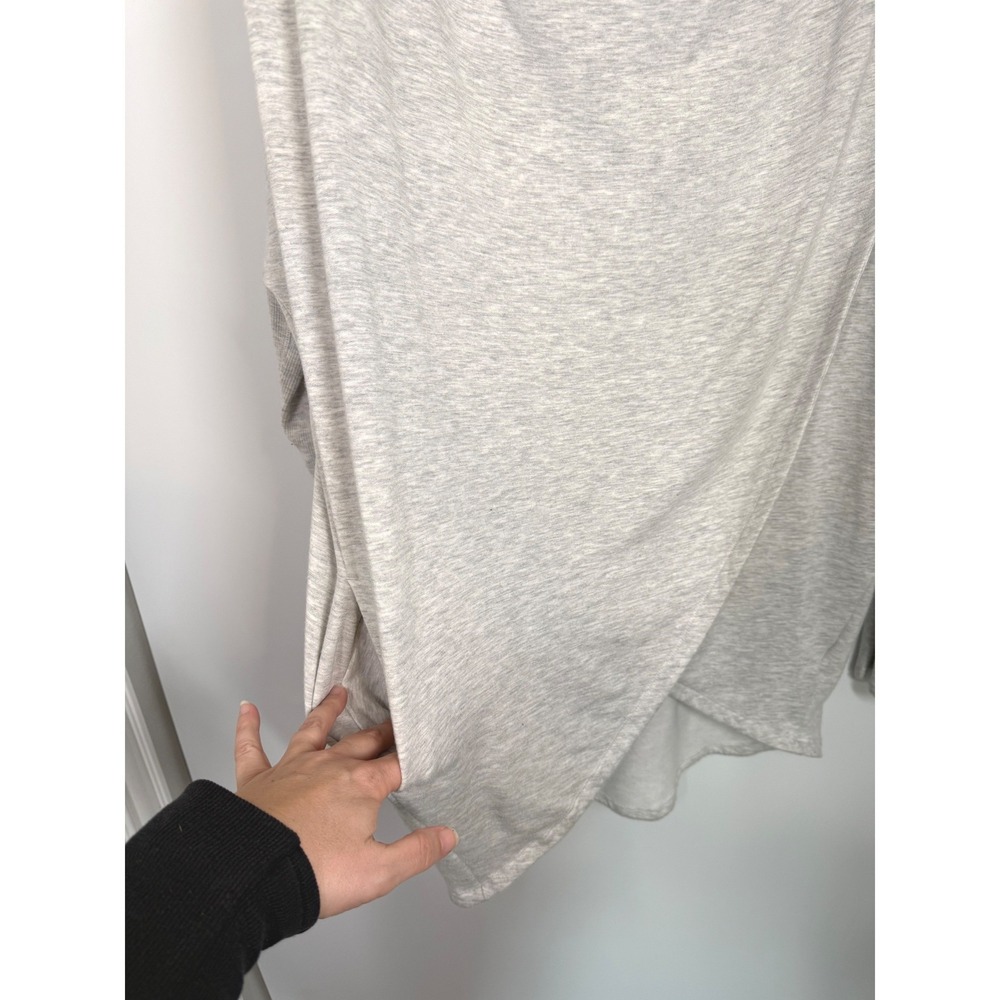 Athleta Purana Wrap Sweatshirt Heather Gray Hooded Thumbhole Pullover Sz M Tunic - Picture 6 of 12